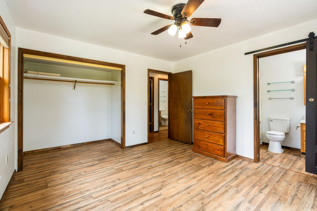 Image 17 of property listing at 504 Elk Trail, Jemez Springs, NM 87025