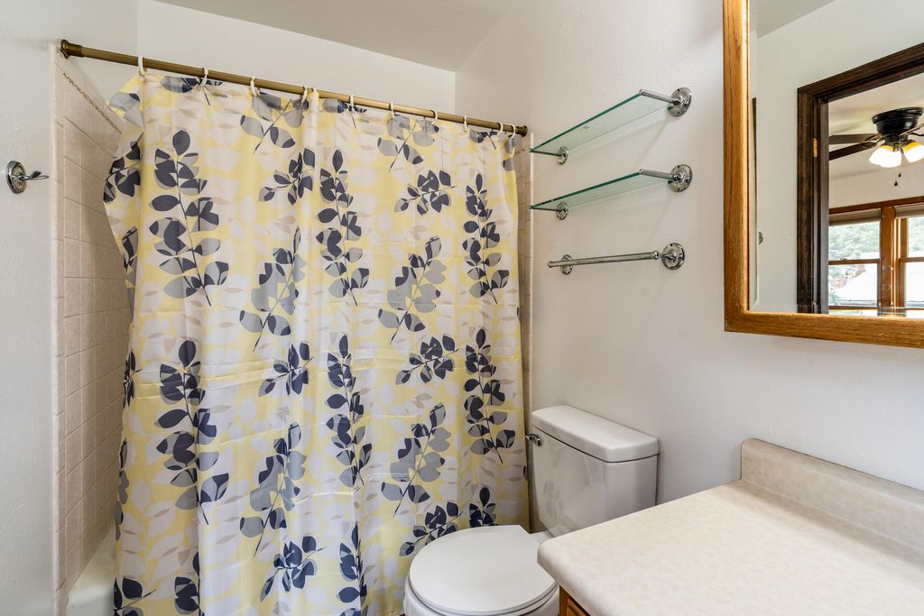 Image 19 of property listing at 504 Elk Trail, Jemez Springs, NM 87025