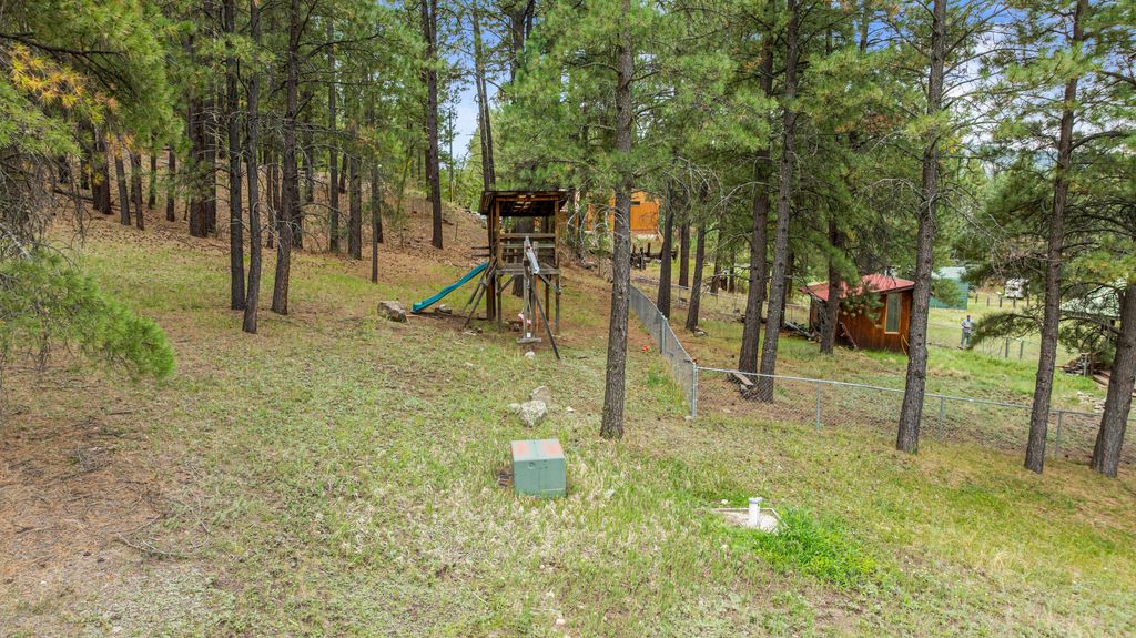 Image 51 of property listing at 504 Elk Trail, Jemez Springs, NM 87025