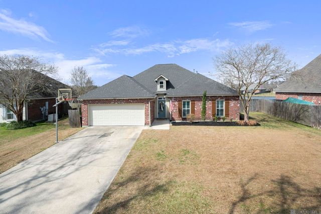 43092 Sycamore Bend Ave, Gonzales, LA 70737