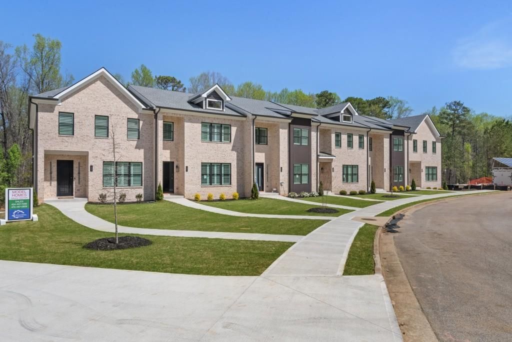 177 Brush Creek Court, Stockbridge, GA 30281