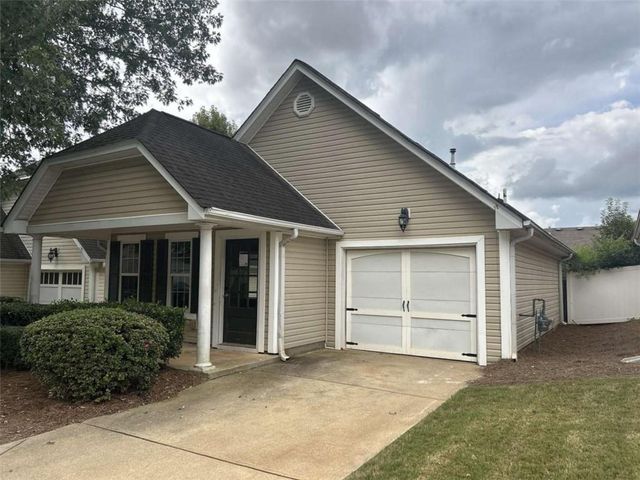 138 Highland Falls Drive, Hiram, GA 30141