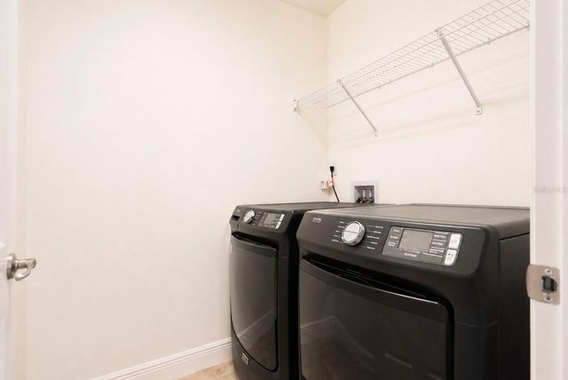 9088 OUTLOOK ROCK TRAIL, Windermere, FL 34786