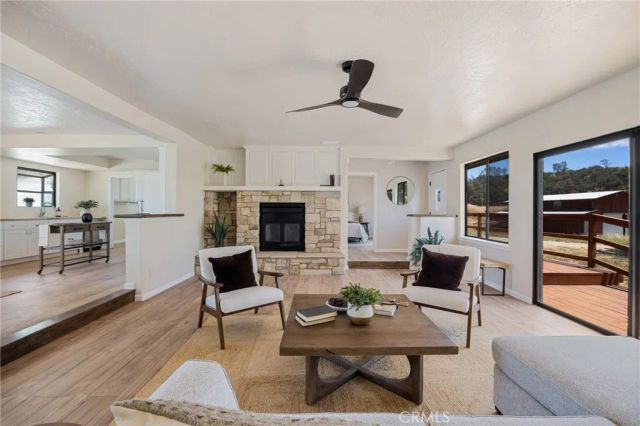 6998 Kingsbury Road, Templeton, CA 93465