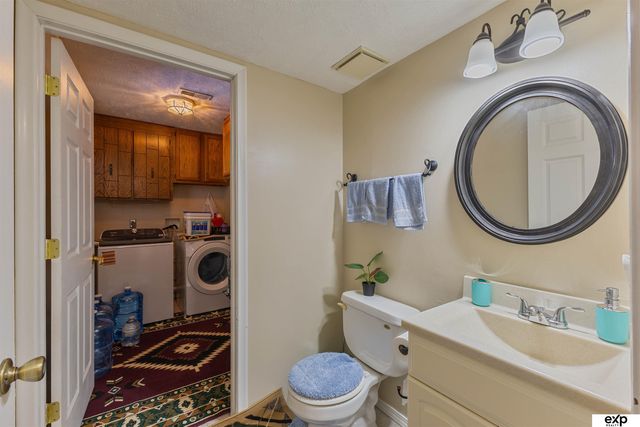 1106 Eldorado Drive, Omaha, NE 68154