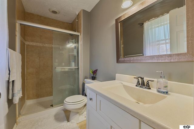 1106 Eldorado Drive, Omaha, NE 68154