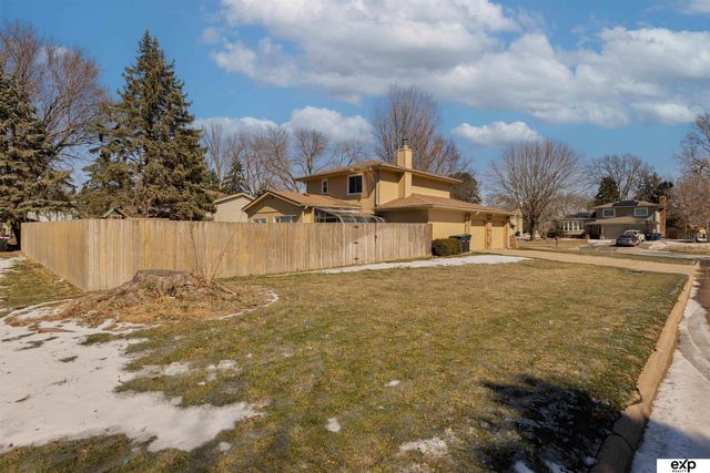 1106 Eldorado Drive, Omaha, NE 68154