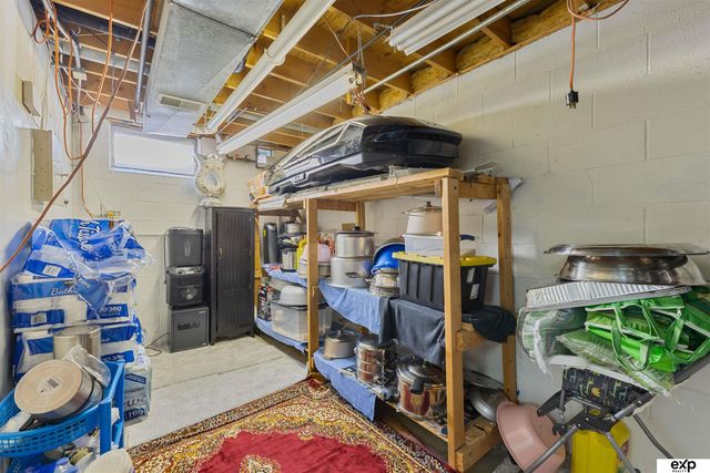 1106 Eldorado Drive, Omaha, NE 68154