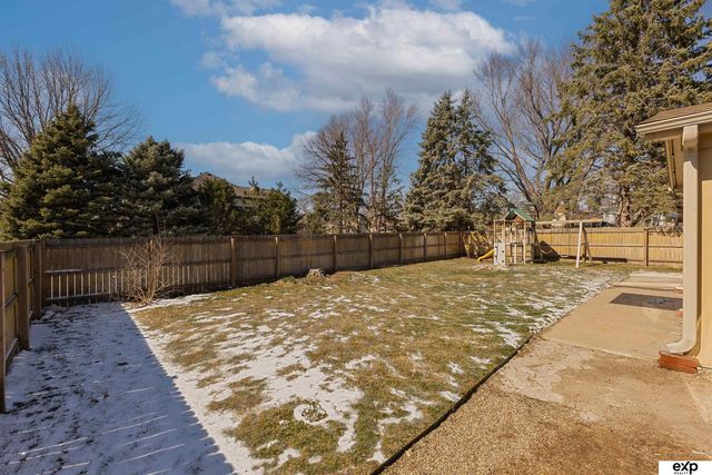 1106 Eldorado Drive, Omaha, NE 68154