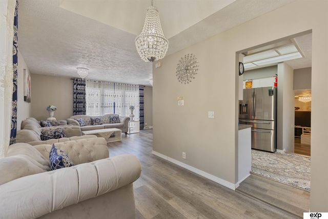 1106 Eldorado Drive, Omaha, NE 68154