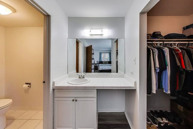 3412 Donovan Drive 1, Crete, IL 60417