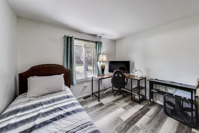 3412 Donovan Drive 1, Crete, IL 60417