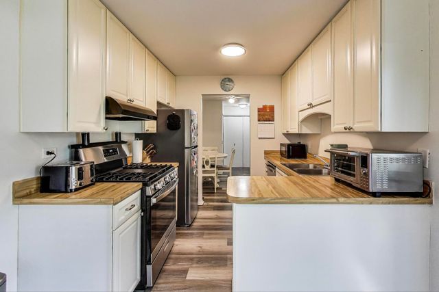 3412 Donovan Drive 1, Crete, IL 60417