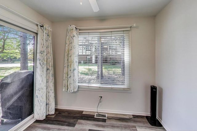 3412 Donovan Drive 1, Crete, IL 60417