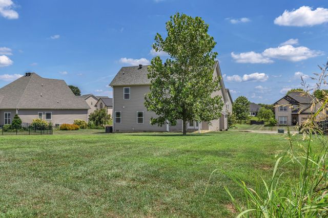 131 Josie Ln, Clarksville, TN 37043