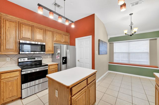 4933 Happy Trail, Fort Worth, TX 76244