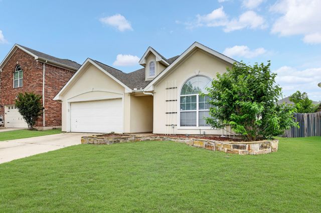 4933 Happy Trail, Fort Worth, TX 76244