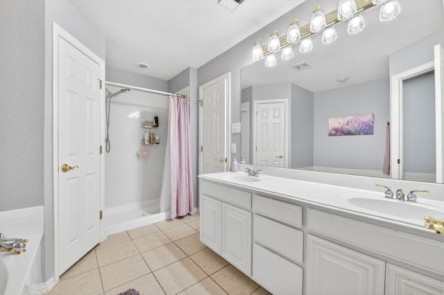 4933 Happy Trail, Fort Worth, TX 76244