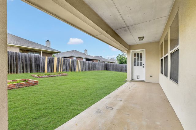 4933 Happy Trail, Fort Worth, TX 76244