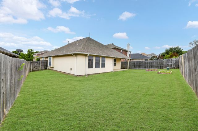 4933 Happy Trail, Fort Worth, TX 76244