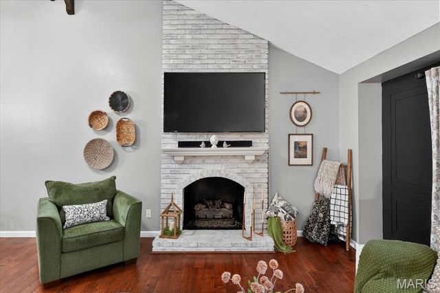837 Pontoison Drive, Manchester, MO 63021