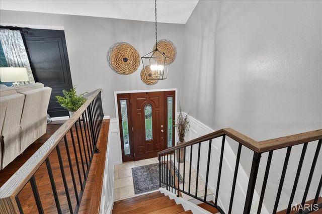837 Pontoison Drive, Manchester, MO 63021
