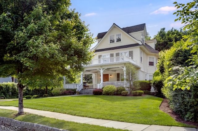 45 Hamilton Rd, Glen Ridge Boro Twp., NJ 07028