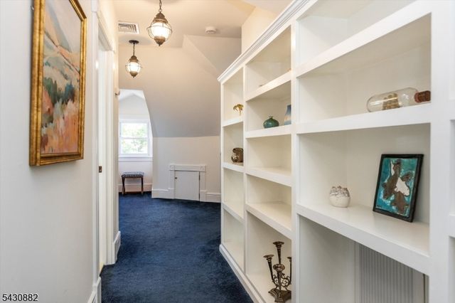 45 Hamilton Rd, Glen Ridge Boro Twp., NJ 07028
