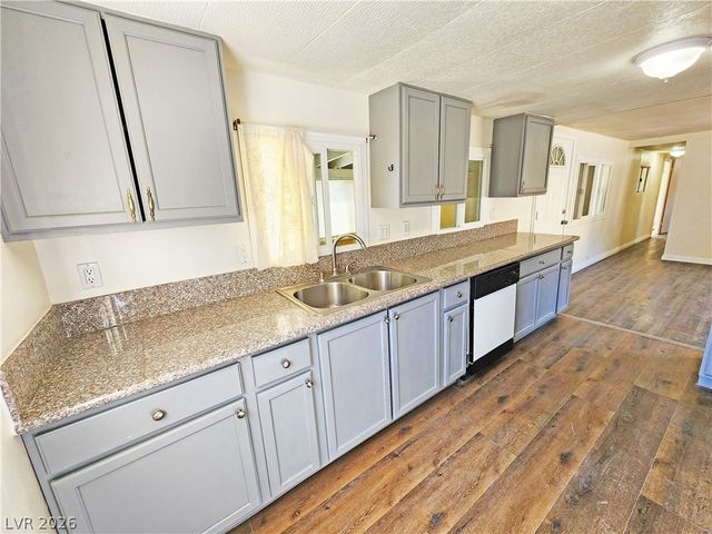 1080 West Windsong Lane B, Pahrump, NV 89048