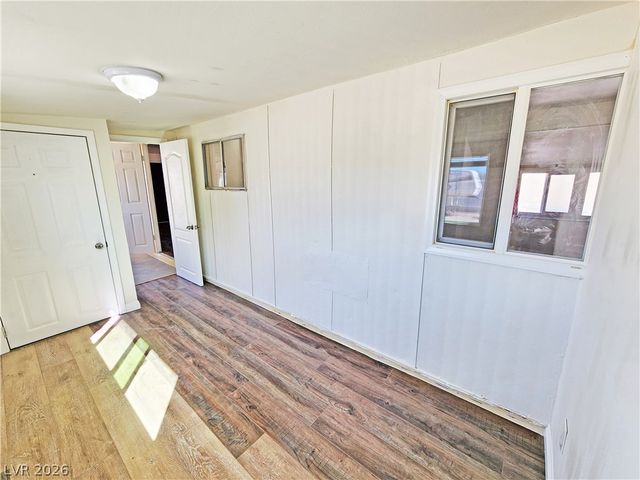 1080 West Windsong Lane B, Pahrump, NV 89048