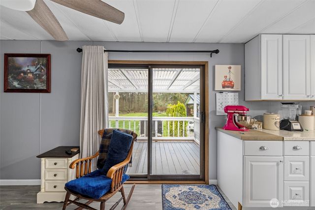 4565 Woodland Circle, Oak Harbor, WA 98277