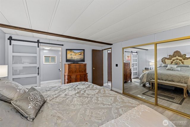 4565 Woodland Circle, Oak Harbor, WA 98277