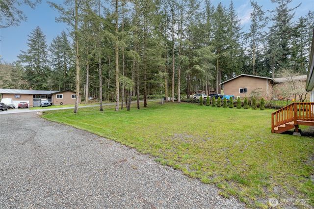 4565 Woodland Circle, Oak Harbor, WA 98277