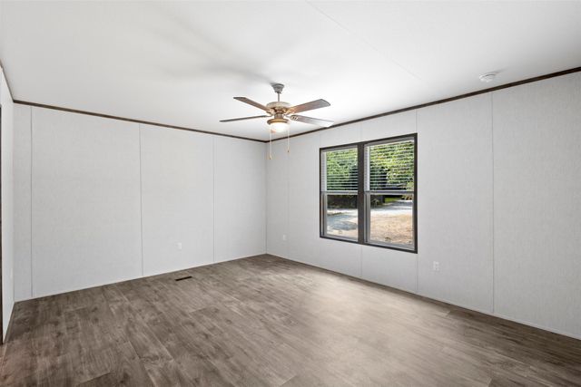 1494 Lynock Lane, Azle, TX 76020