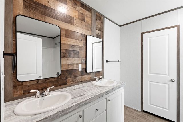 1494 Lynock Lane, Azle, TX 76020