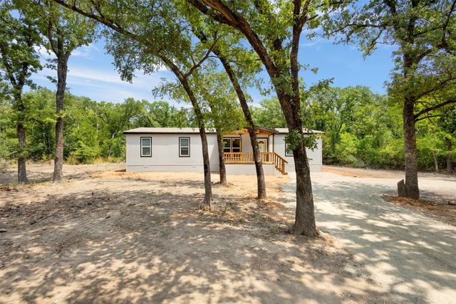 1494 Lynock Lane, Azle, TX 76020