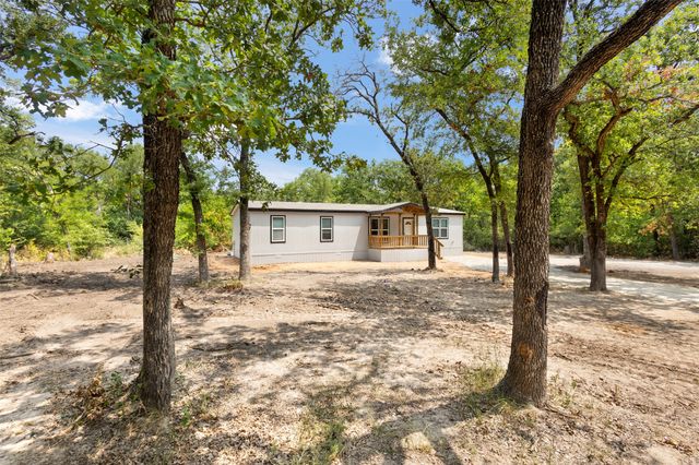 1494 Lynock Lane, Azle, TX 76020