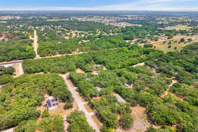 1494 Lynock Lane, Azle, TX 76020