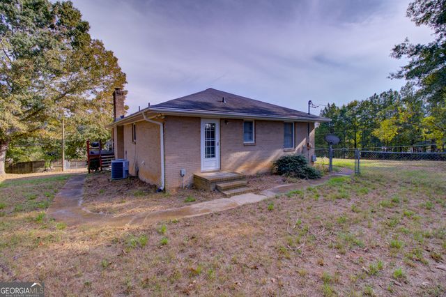 202 E Wright Street, Winder, GA 30680