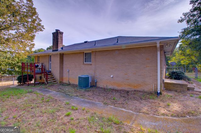 202 E Wright Street, Winder, GA 30680