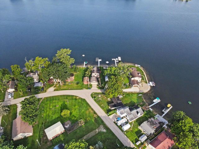 82142 Waldron Drive, Porter Twp, MI 49065