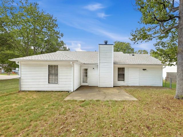 86 Pinedale Circle, Mabelvale, AR 72103