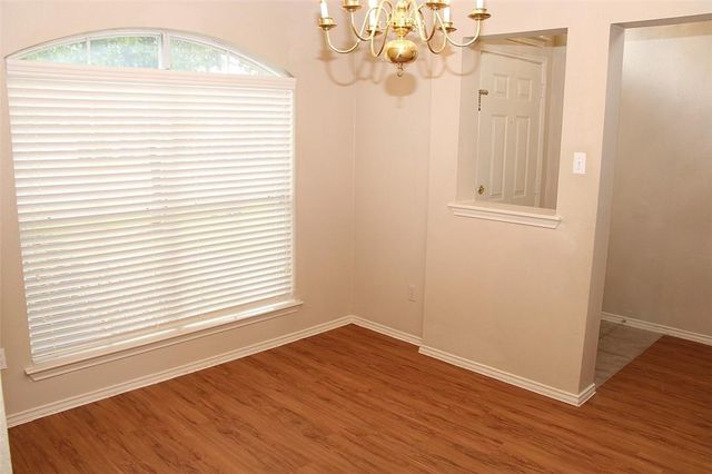 3414 Flowstone LN, Round Rock, TX 78681