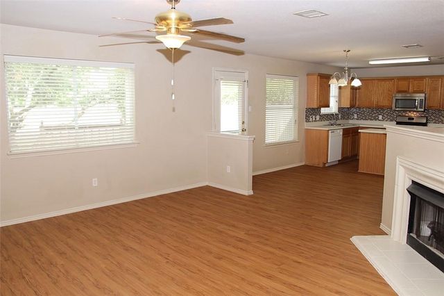 3414 Flowstone LN, Round Rock, TX 78681