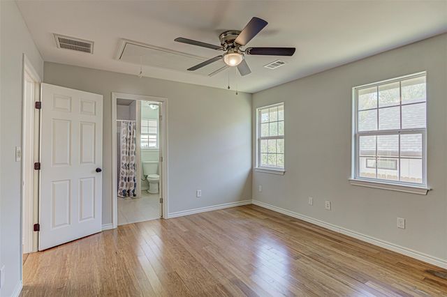 703 Amy CIR, Marble Falls, TX 78654