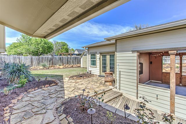 703 Amy CIR, Marble Falls, TX 78654