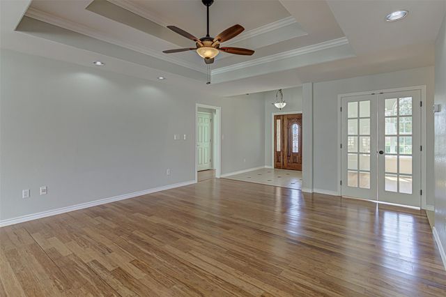 703 Amy CIR, Marble Falls, TX 78654