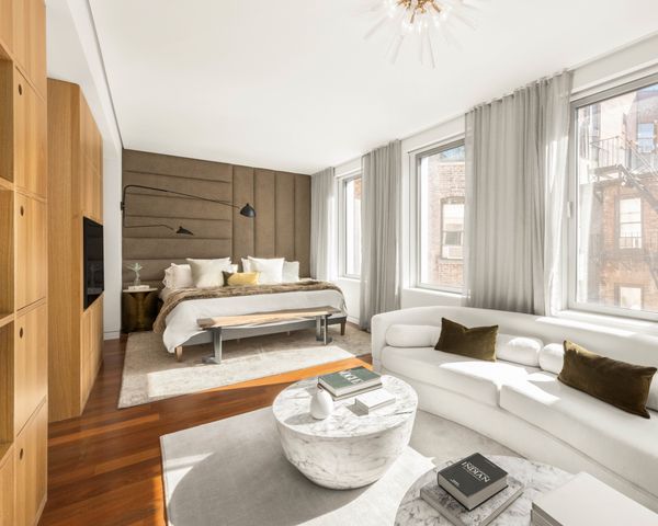 9 MINETTA Street, New York City, NY 10012