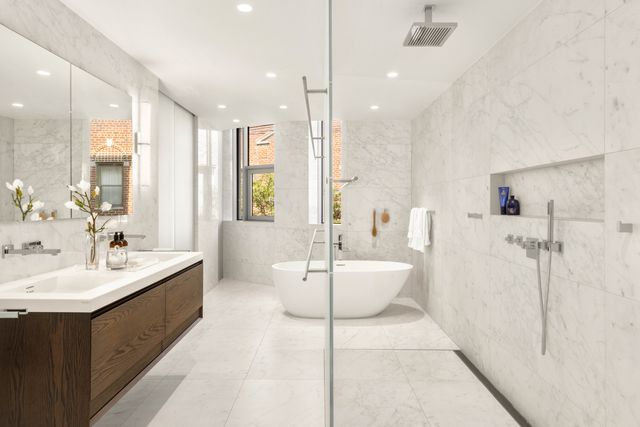 9 MINETTA Street, New York City, NY 10012