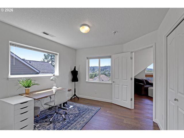8932 Sw 149TH Pl, Beaverton, OR 97007